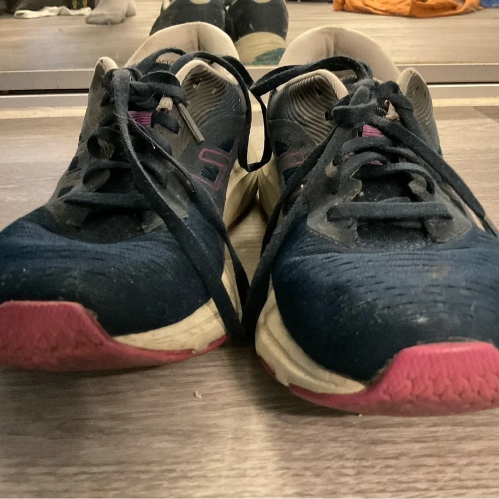 ASICS Gel-Excite 8 Women’s Running Shoes Size 10 Navy Blue Purple 1012A724 used
